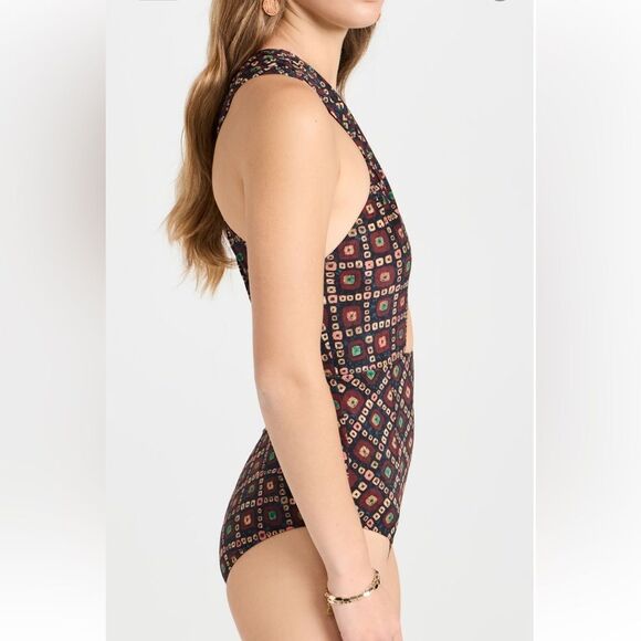 Ulla Johnson Keiran criss cross one piece swimsuit - Picture 4 of 7